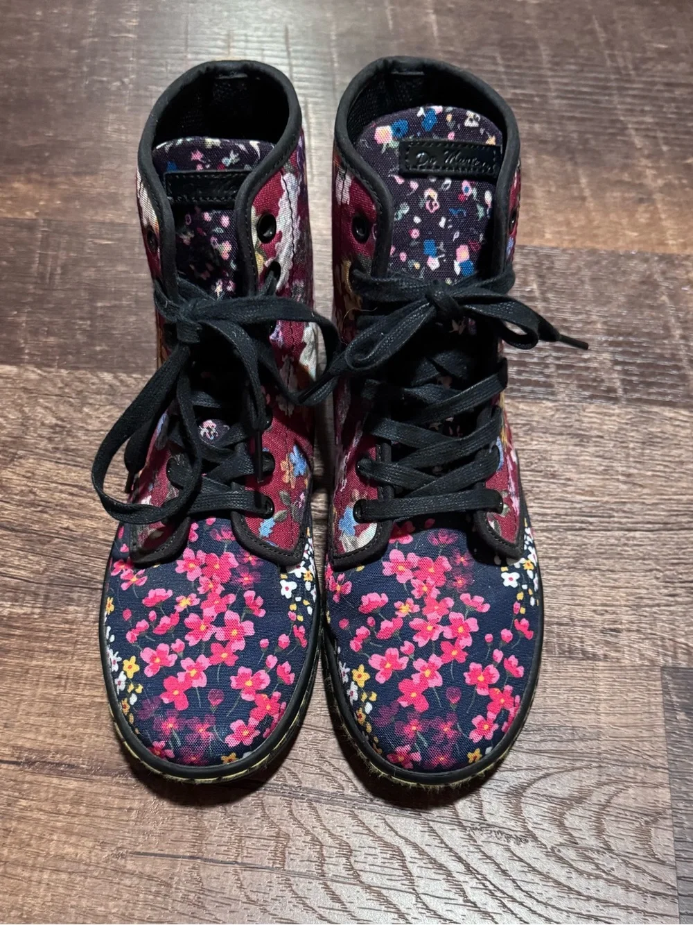 Dr. Martens Shoreditch Canvas Floral Patchwork Boots 8